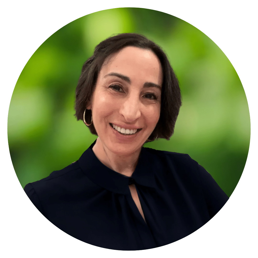 Circle cutout of Prepory coach Caryn A.'s headshot