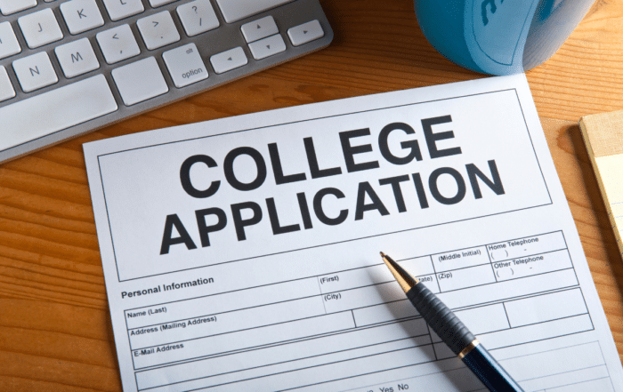 Read our article to learn about the best college admissions consultants