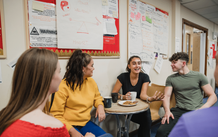 how to build an extracurricular profile in college